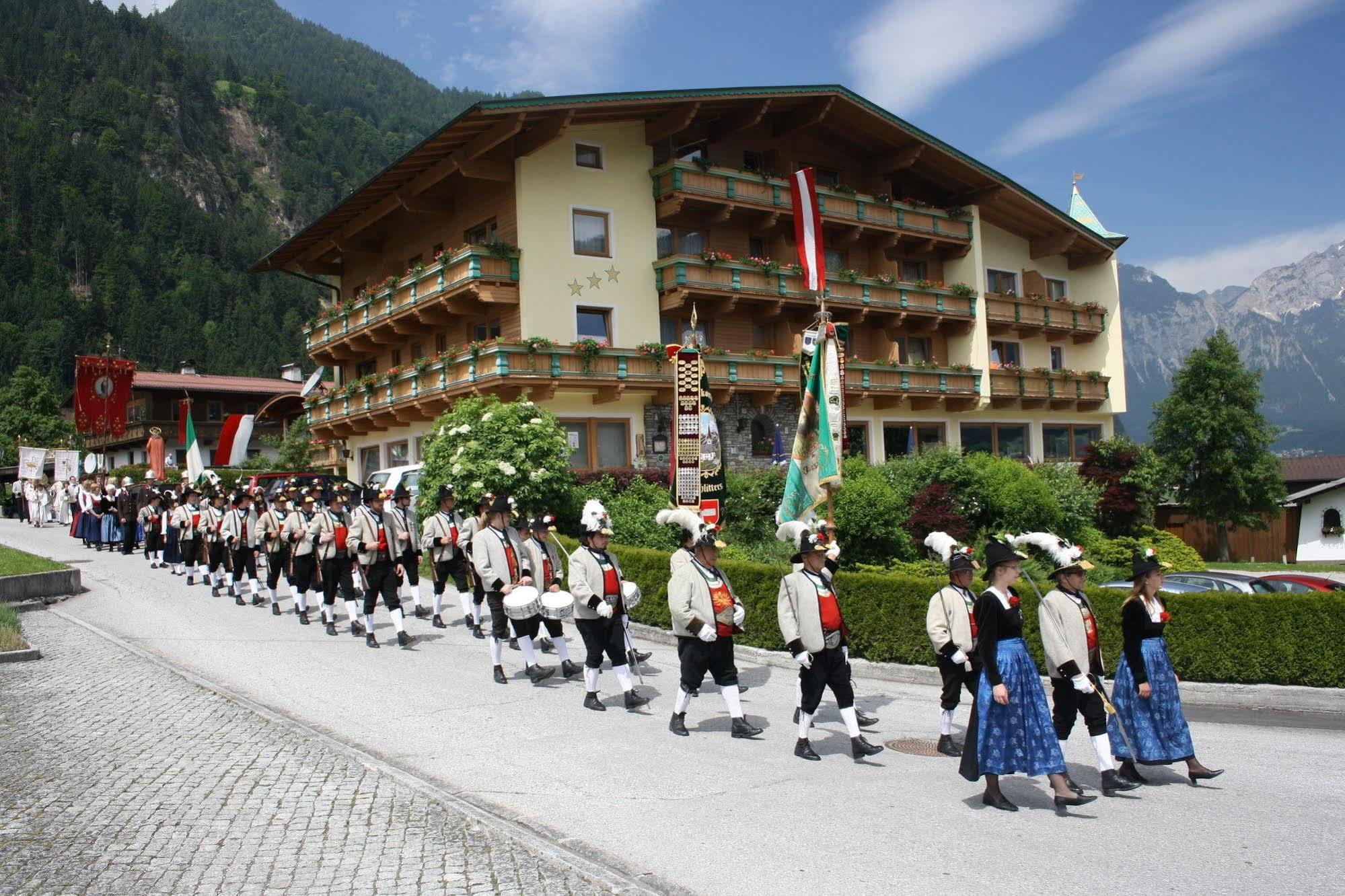 Hotel Gasthof Jaeger Zillertal Schlitters Ngoại thất bức ảnh