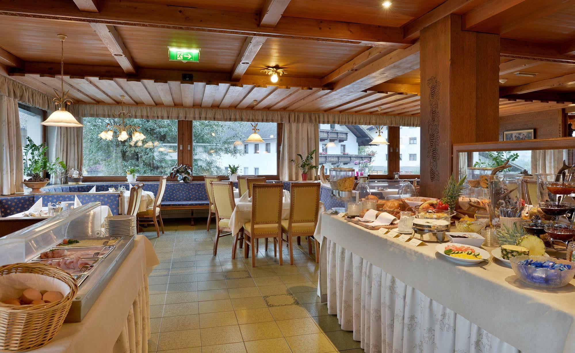 Hotel Gasthof Jaeger Zillertal Schlitters Ngoại thất bức ảnh